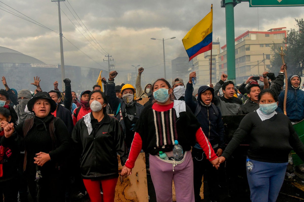 Derecho a existir, pulsión de re-existir: protestas populares y sentidos de lo común en tiempos de pandemia en América Latina
