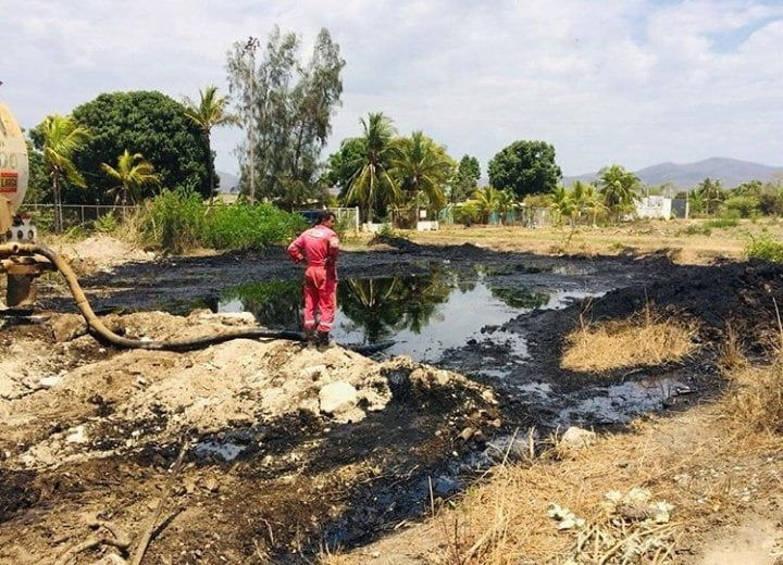 Anzoátegui: Reportan derrames de petróleo en carretera Anaco-Cantaura