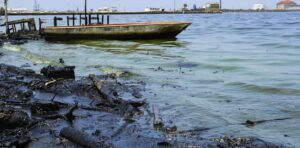 Contaminación petrolera en el Lago de Maracaibo
