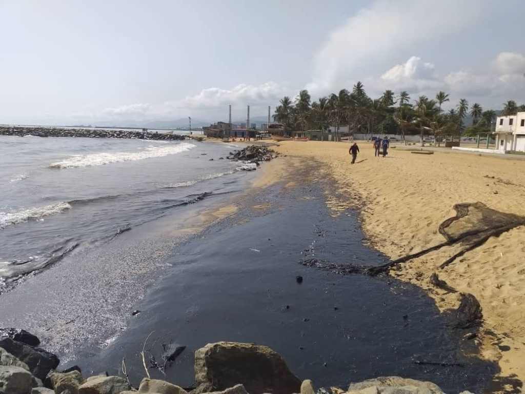 Playas de Venezuela reflejan la crisis ambiental del país