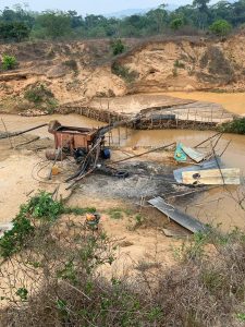 Minería ilegal de diamantes genera desplazamientos de los indígenas Eñepa de Guaniamo (Bolívar)